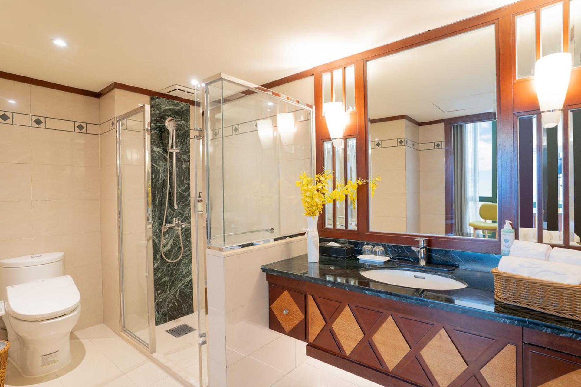 Formosan Naruwan Hotel T'ai-tung Dış mekan fotoğraf A bathroom in a hotel